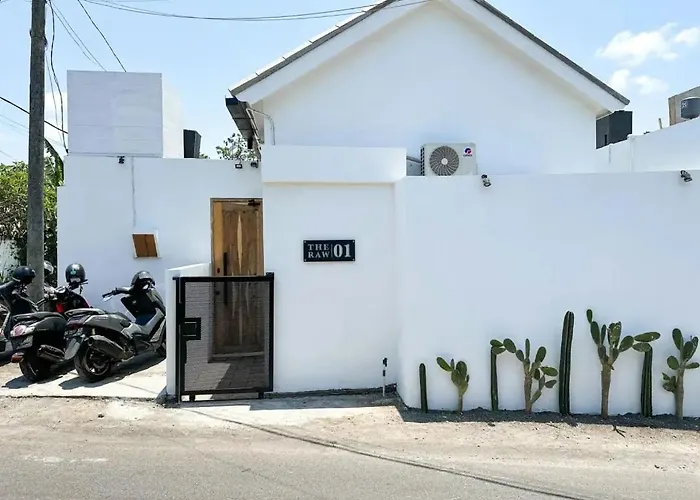 1bd Hidden Gem With Pool - 400m To Bingin Beach! Villa